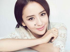 小猴子女明星,闪耀星途，青春绽放